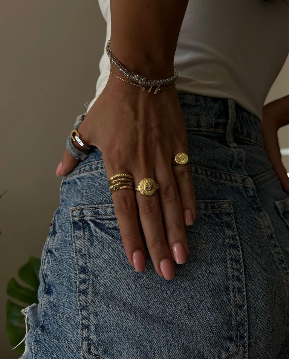<h2>Trusted By 10,000+ British Women ❤️</h2><p></p>